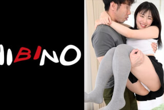 NPH-049 姉は僕が好きで兄が勃起するまで見せてくれる